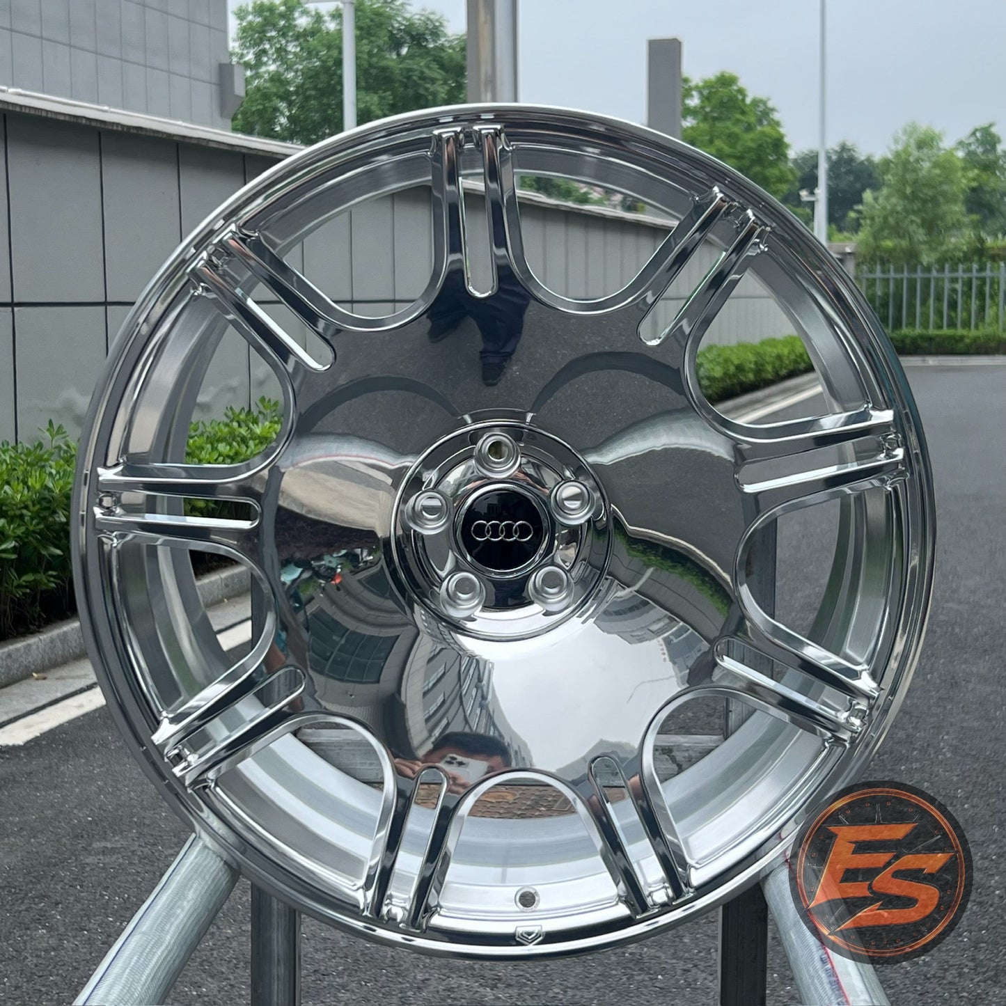 Polished Chrome ES1 Forged Wheels