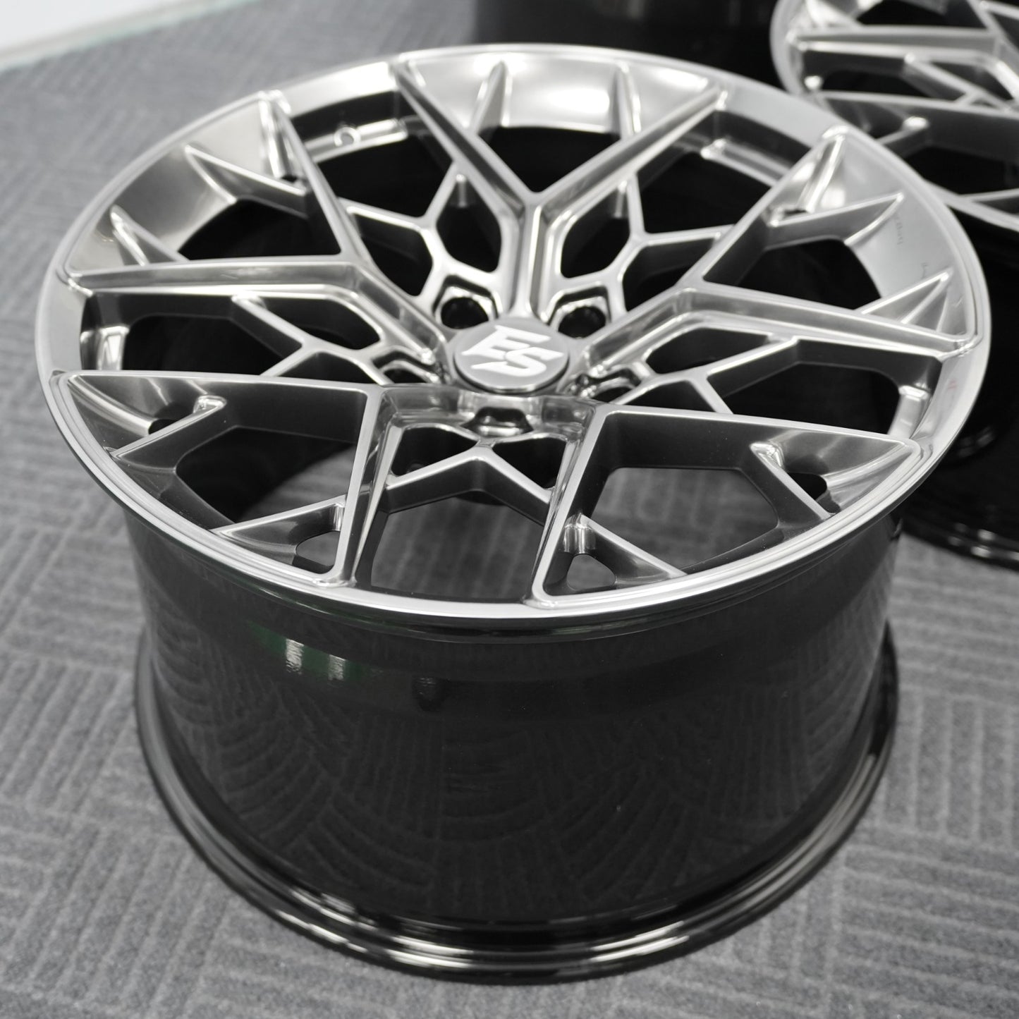 Gloss Silver ES4 Forged Wheels